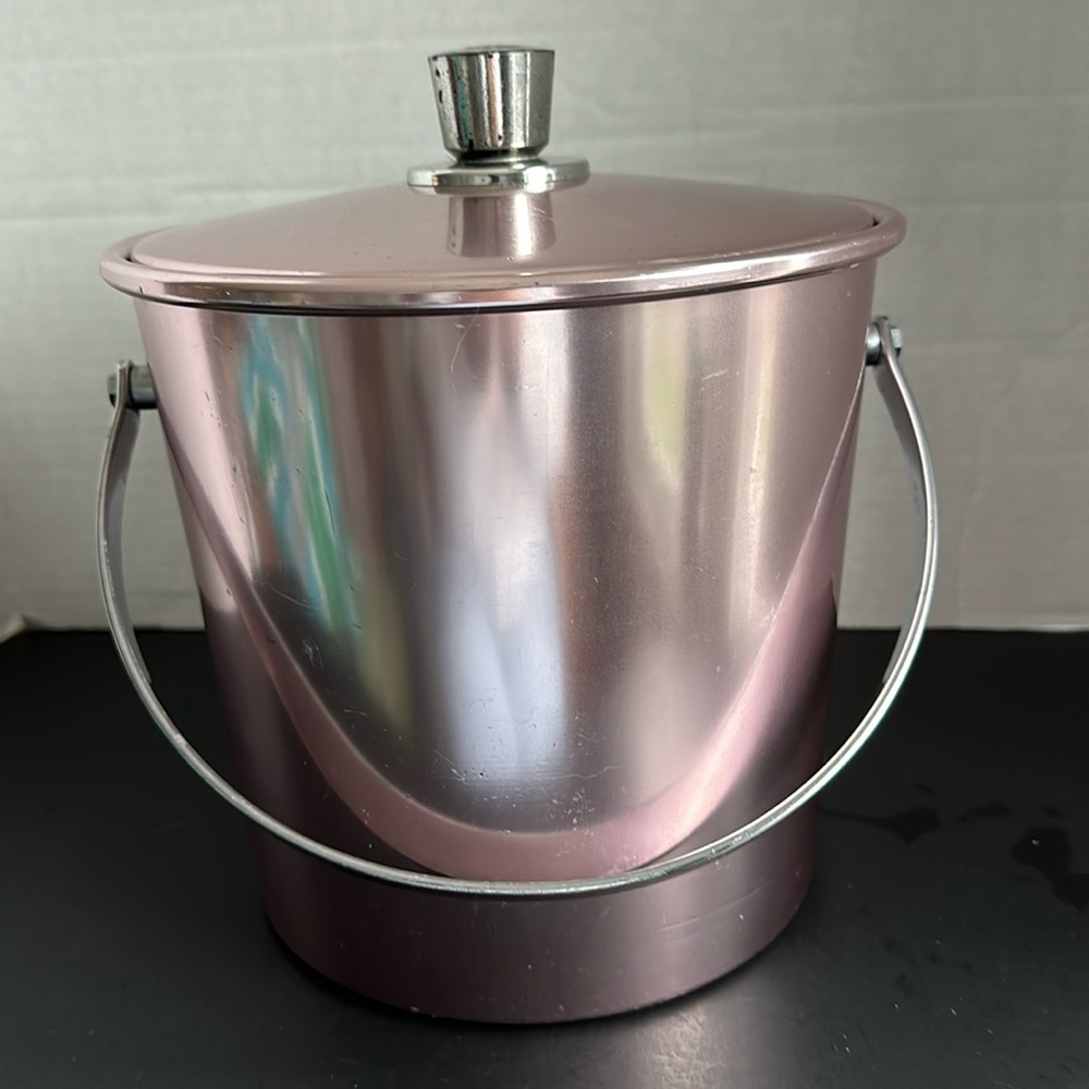 Vintage 1950s Regal Ware Pink Ice Bucket